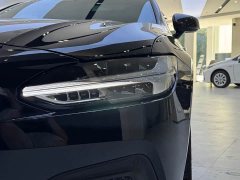 Volvo S90 B5 Luxury Edition - фото 6