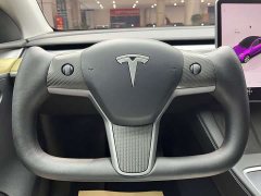 Tesla Model Y Edition - фото 7