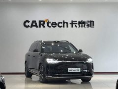 AITO Wenjie M9 extended range Ultra version 52kWh 6-seater version - фото 2