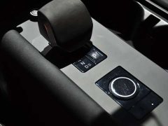Land Rover 360PS Dynamic SE - фото 17