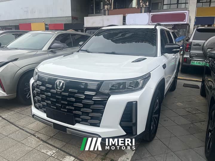 Changan CS95 2.0T AWDPremium VersionPLUS - автомобиль из Китая