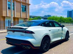 Changan UNI-V 2.0T Version - фото 9