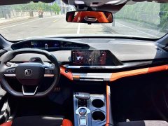 Changan UNI-V 1.5T Edition - фото 12
