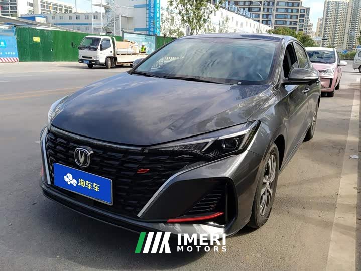Changan PLUS NE 1.4T GDI DCTPremium Edition - автомобиль из Китая