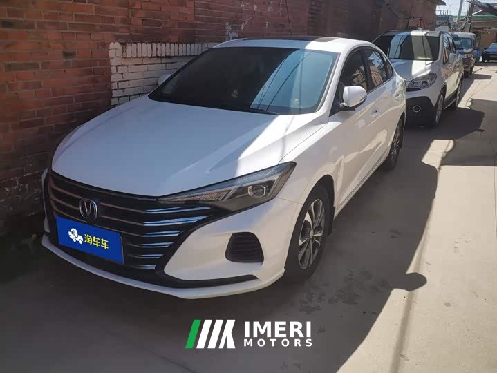 Changan PLUS 1.6L GDI Luxury Version - автомобиль из Китая