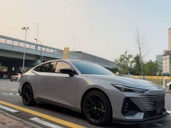 Changan UNI-V 1.5T Premium Version - фото 3