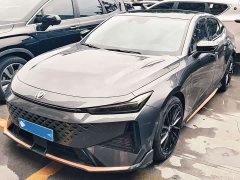 Changan UNI-V 1.5T Premium Version - фото 1