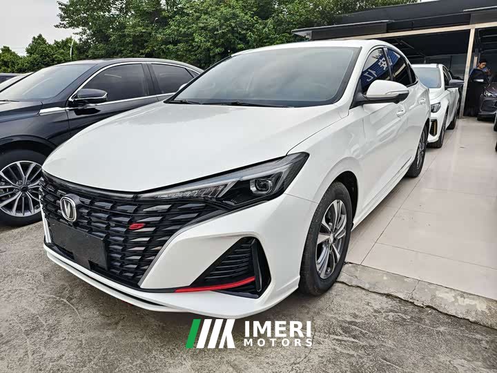Changan PLUS NE 1.4T GDI DCT Edition - автомобиль из Китая