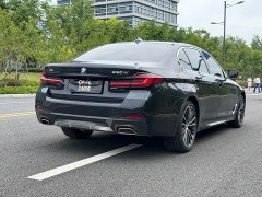 BMW 5 530Li Version M - фото 13