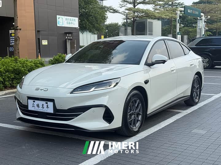 BYD 06 DM-i Smart Drive Edition 80KMLuxury Version - автомобиль из Китая