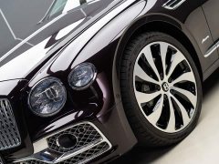 Mercedes-Benz 4.0T V8 Edition - фото 3