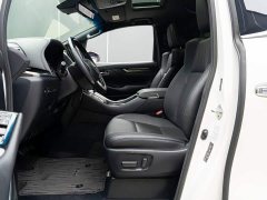 Lexus LM 3.5L - фото 8