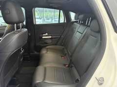 Mercedes-Benz GLA 180 - фото 18