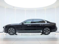 BMW 7 735Li Luxury - фото 3