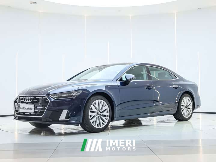 Audi A7L 45TFSI S-line Version - автомобиль из Китая