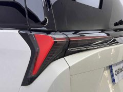 Buick GL8 Deluxe Edition - фото 11
