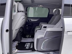 Buick GL8 Deluxe Edition - фото 17