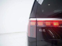 Zeekr 009 EditionAWD 108kWh - фото 15