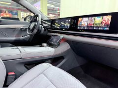 Voyah PHEV AWDUltra Long RangeFlagship Edition - фото 11