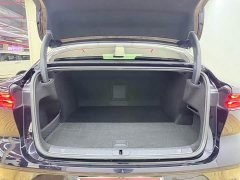 Voyah PHEV AWDUltra Long RangeFlagship Edition - фото 13