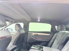 Voyah PHEV AWDUltra Long RangeFlagship Edition - фото 17