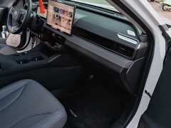 Toyota RAV4 2.0L 2WDLuxury Edition - фото 7
