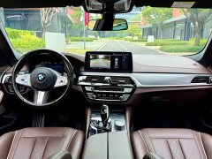 BMW 5 530Li Version M - фото 16