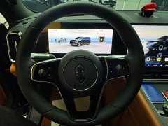 AITO Wenjie M9 extended range Max version 42kWh 6-seater version - фото 13