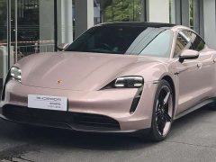 Porsche Taycan - фото 1