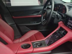 Porsche Taycan - фото 6