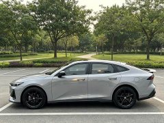 Changan UNI-V 1.5T Premium Version - фото 3