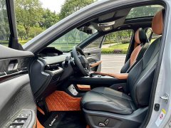 Changan UNI-V 1.5T Premium Version - фото 5