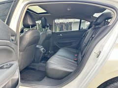 Audi 408 1.6T Edition - фото 13