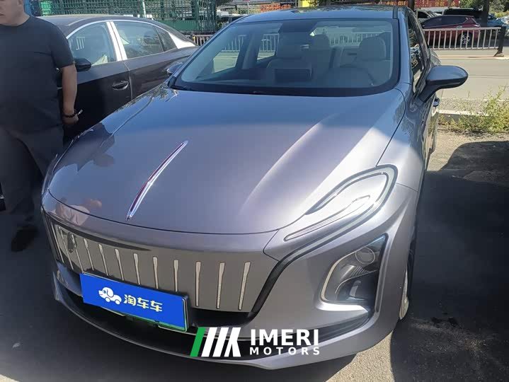 FAW E-QM5 620km PLUS - автомобиль из Китая