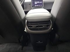 Nio ET5T 75kWh Touring - фото 15