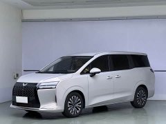 Volkswagen 730 1.5T CVT Version - фото 1