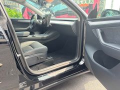 Tesla Model Y Edition - фото 16