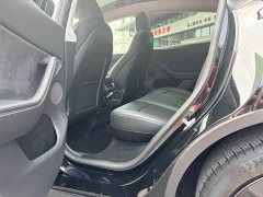 Tesla Model Y Edition - фото 8