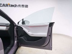 Xpeng P7 Long Range Max - фото 17