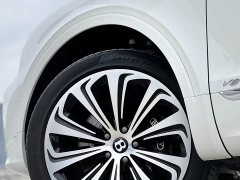 Bentley Bentayga 4.0T V8 - фото 13