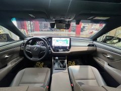 Lexus ES 300h Edition - фото 10