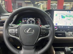 Lexus ES 300h Edition - фото 8