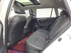 Toyota RAV4 2.5L E-CVT2WDPlus Edition - фото 14