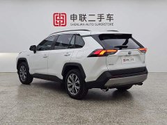 Toyota RAV4 2.5L E-CVT2WDPlus Edition - фото 2