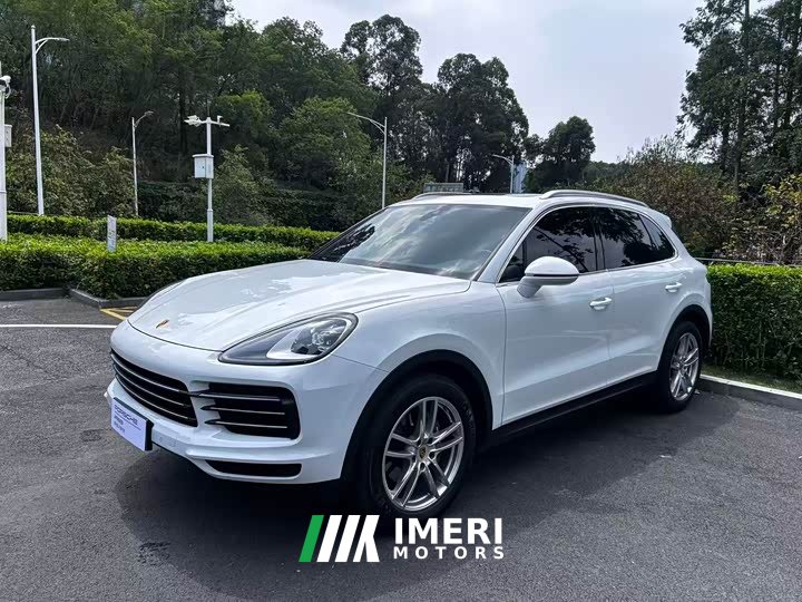 Porsche Cayenne 2019 Cayenne 3.0T - автомобиль из Китая
