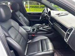 Porsche Cayenne 2019 Cayenne 3.0T - фото 8