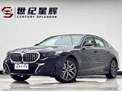 BMW i5 eDrive 40L M - фото 1