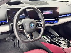 BMW i5 eDrive 40L M - фото 11