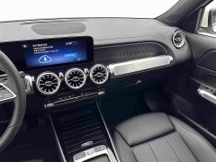 Mercedes-Benz GLB 220 Fashion Version - фото 15