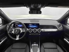 Mercedes-Benz GLB 220 Fashion Version - фото 18